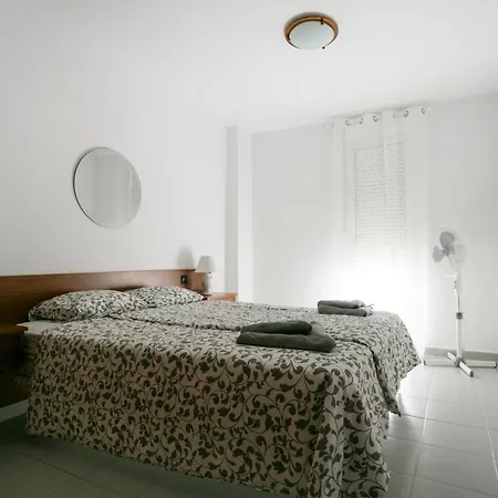 Medano Triplex غراناديا دي أبونا