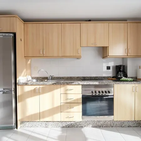 Medano Triplex شقة غراناديا دي أبونا