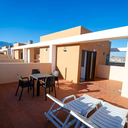 Medano Triplex Apartmán *