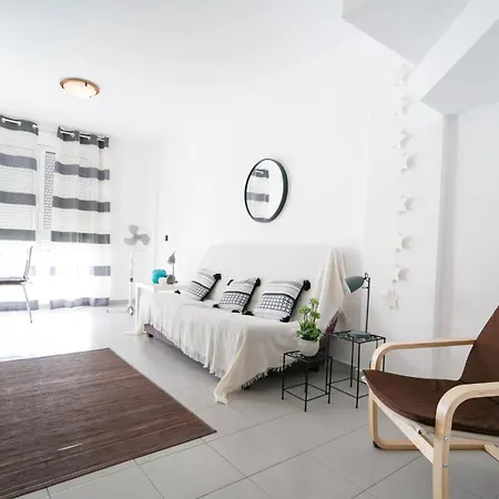 Medano Triplex شقة